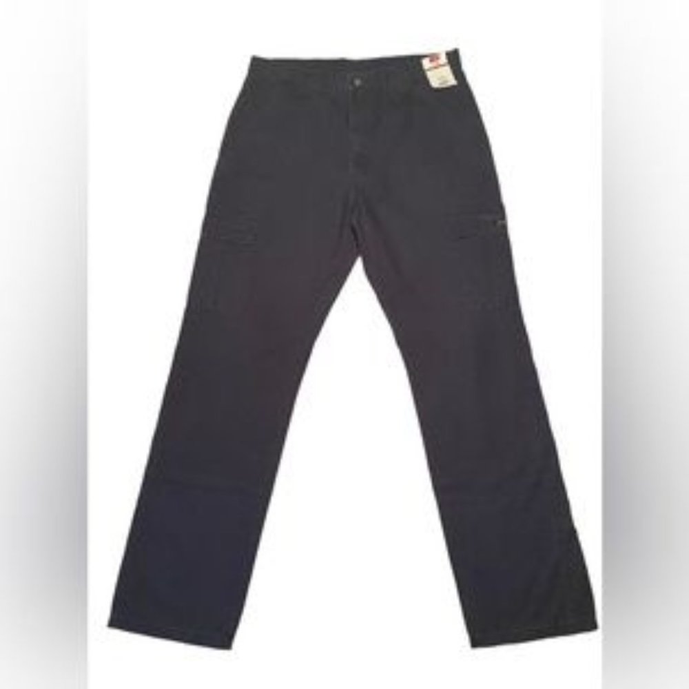 WRANGLER: DURABLE 100% COTTON - RELAXED CARGO FIT - RELAXED SEAT & THIGH - 34/34
